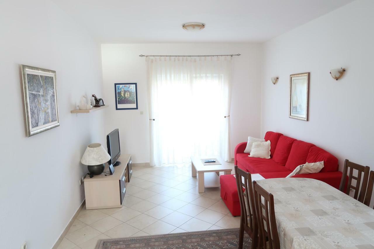 Apartment Maras Primosten