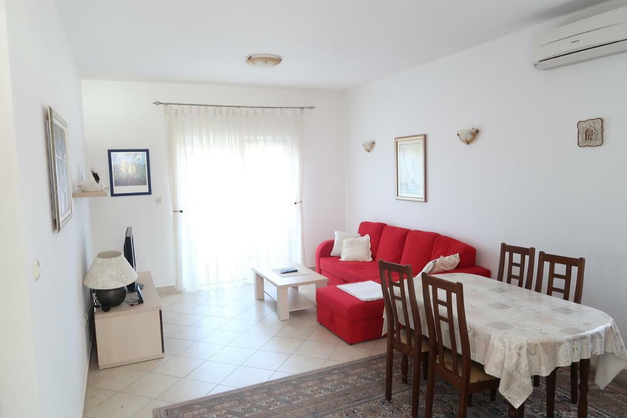 Apartment Maras Primosten