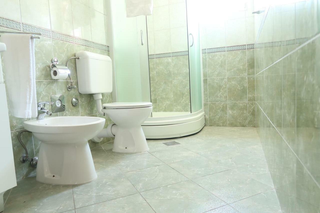 Apartment Maras *
