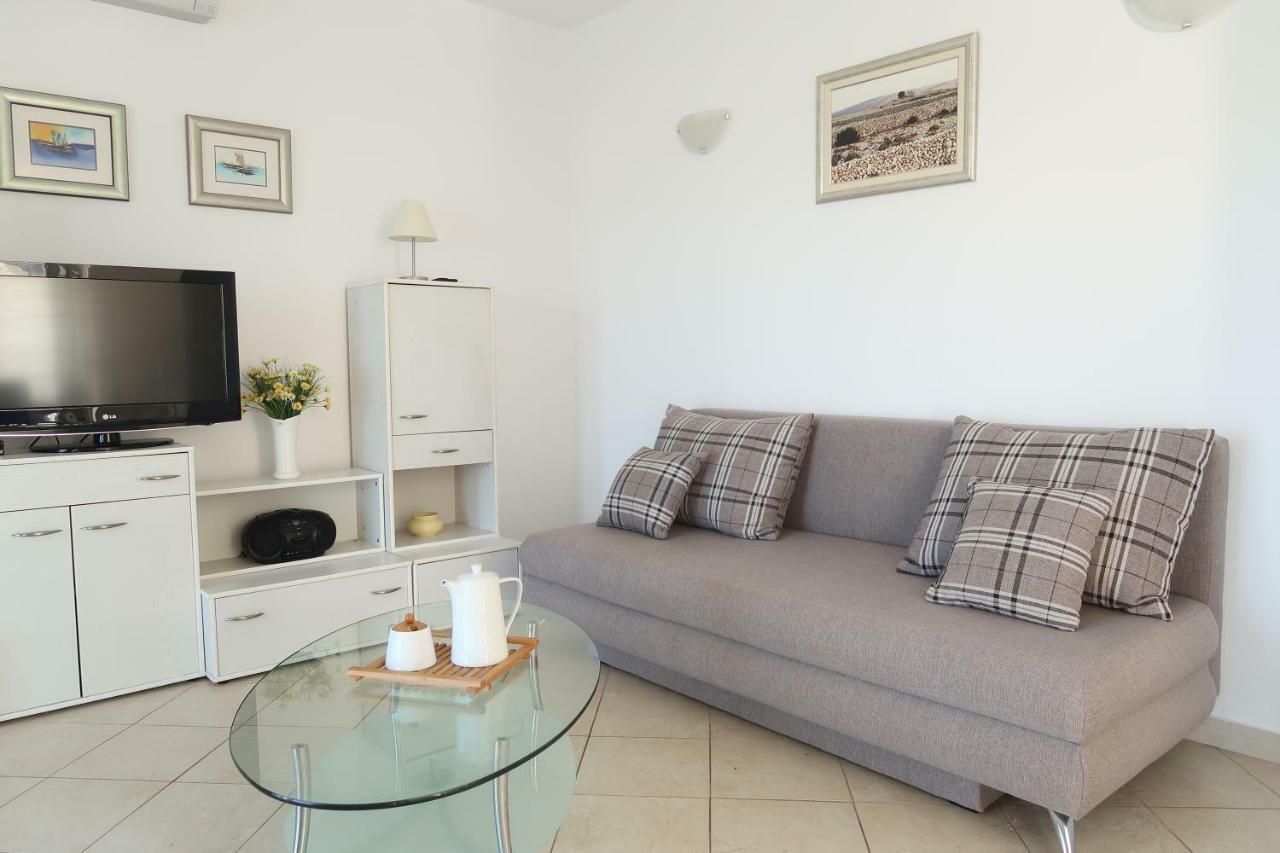 Maras Apartment Primosten